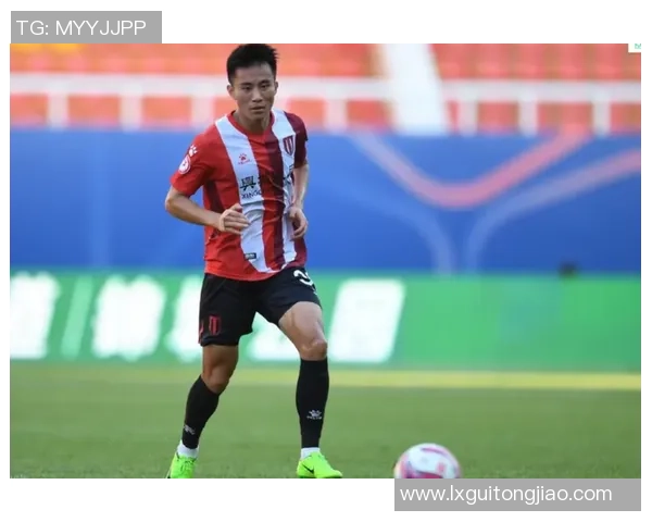 武汉篮球队以87分领跑杯赛积分榜展现强劲实力和团队合作精神 武汉篮球队以87分领跑杯赛积分榜展现强劲实力和团队合作精神