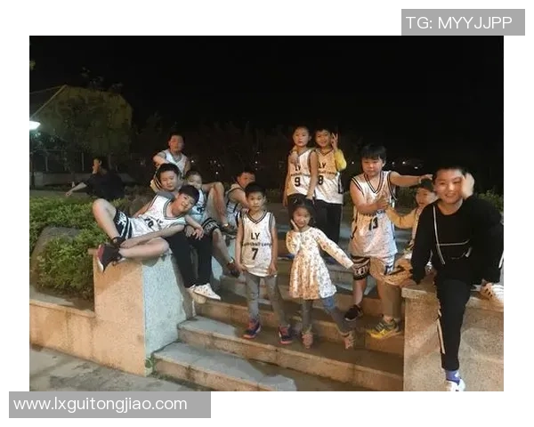 深度对话刘军讲述篮球人生的起伏与梦想追逐之路